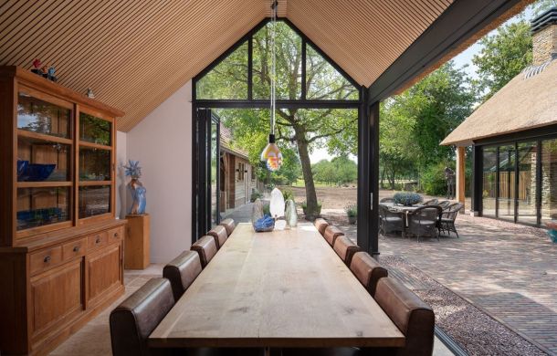 Serre trends: Minimalistisch, multifunctioneel en veel glaswerk